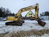 2011 Komatsu PC210LC-8 crawler excavator, side view