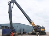 2016 Hyundai R520LC-9A crawler excavator with high-reach demolition boom