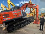 2018 Hitachi ZAXIS 200-3G crawler excavator, side view