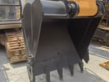 2017 Hyundai R305LC-9T crawler excavator bucket view