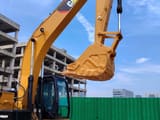 Excavadora de orugas Caterpillar 320D2 2024 vista lateral