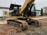 Caterpillar 329D crawler excavator, side view