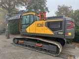 2025 Volvo EC260 crawler excavator side view