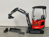 2025 Everun ERE10PRO mini excavator, front three-quarter view