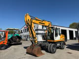 2012 Liebherr A904 C LITRONIC wheel excavator, front three-quarter view