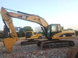 2021 Caterpillar 325C crawler excavator, side profile view