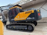 2024 Hyundai R220LC-9S crawler excavator, side view