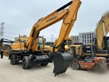 2020 Hyundai R220LC-9S crawler excavator, front three-quarter view
