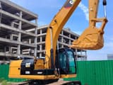Excavadora de orugas Caterpillar 320D2 2024, vista lateral