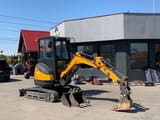 2024 XCMG EX261 mini excavator, side view