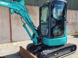 2016 Kobelco SK28SR-6 mini excavator, side view