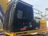 Caterpillar 330D2L Raupenbagger Fahrerhaus-Ansicht