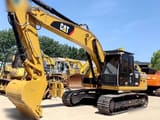 Escavadora de rastos Caterpillar 320D2 de 2022, vista lateral