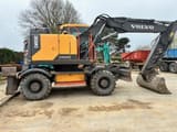 2016 Volvo EWR150E wheel excavator side view