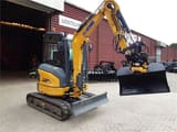 XCMG XE27E mini excavator, front three-quarter view