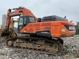 2020 Doosan DX520LC-9C crawler excavator, side view