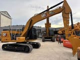 2024 Caterpillar 320CL Raupenbagger Seitenansicht