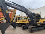 2013 Volvo EC200DL crawler excavator, side view