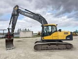 2010 Volvo EC180CL crawler excavator, side profile view