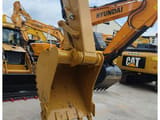 2023 Caterpillar 330D2L crawler excavator bucket view