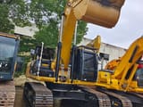 2023 Caterpillar 320D2 crawler excavator front view