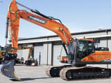 2022 Doosan DX225LC-7 crawler excavator side view
