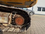 2015 Liebherr R922LC crawler excavator track drive detail