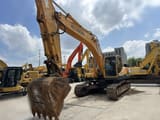2012 Hyundai R305LC-7 crawler excavator, front three-quarter view