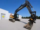 2021 Volvo EC220EL crawler excavator, side view
