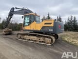 2013 Volvo EC220DL crawler excavator, rear three-quarter view