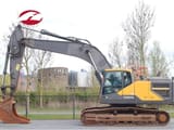 2016 Volvo EC300EL crawler excavator, side view