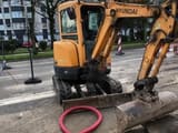 2013 Hyundai 27Z-9 mini excavator, front three-quarter view