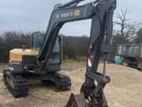 2014 Volvo ECR88D crawler excavator, front three-quarter view