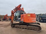 2011 Hitachi Zaxis 225 US LC crawler excavator, side view