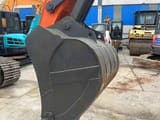 2020 Doosan DX225LC-9C crawler excavator bucket detail