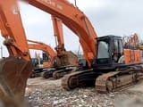 2017 Hitachi ZX470LCH5G crawler excavator, front three-quarter view