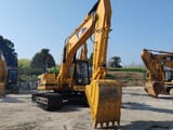 2018 Caterpillar 320BL crawler excavator, front three-quarter view