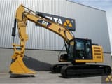 2015 Caterpillar 320EL crawler excavator, side profile view