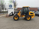 2023 JCB 407 wheel loader, side view