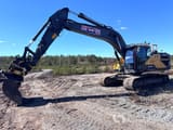 2018 Volvo EC250EL crawler excavator, side profile view