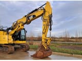 2019 Caterpillar 325F CR crawler excavator side view