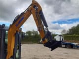 XCMG XE27E mini excavator boom and arm detail