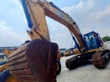 2022 Caterpillar 352 crawler excavator, front-facing view