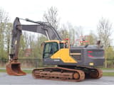 2016 Volvo EC300EL crawler excavator, side view