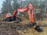 2003 Kobelco E175W wheel excavator, side profile view