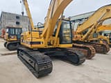 2018 Caterpillar 325BL crawler excavator, front three-quarter view