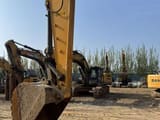2024 LiuGong 926F crawler excavator, close-up of boom and bucket