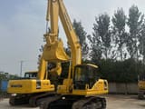 2020 Komatsu PC200 crawler excavator, front three-quarter view