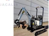 2020 Bobcat E10Z mini excavator, side view