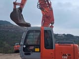 2006 Hitachi Zaxis 130LCN crawler excavator, side view